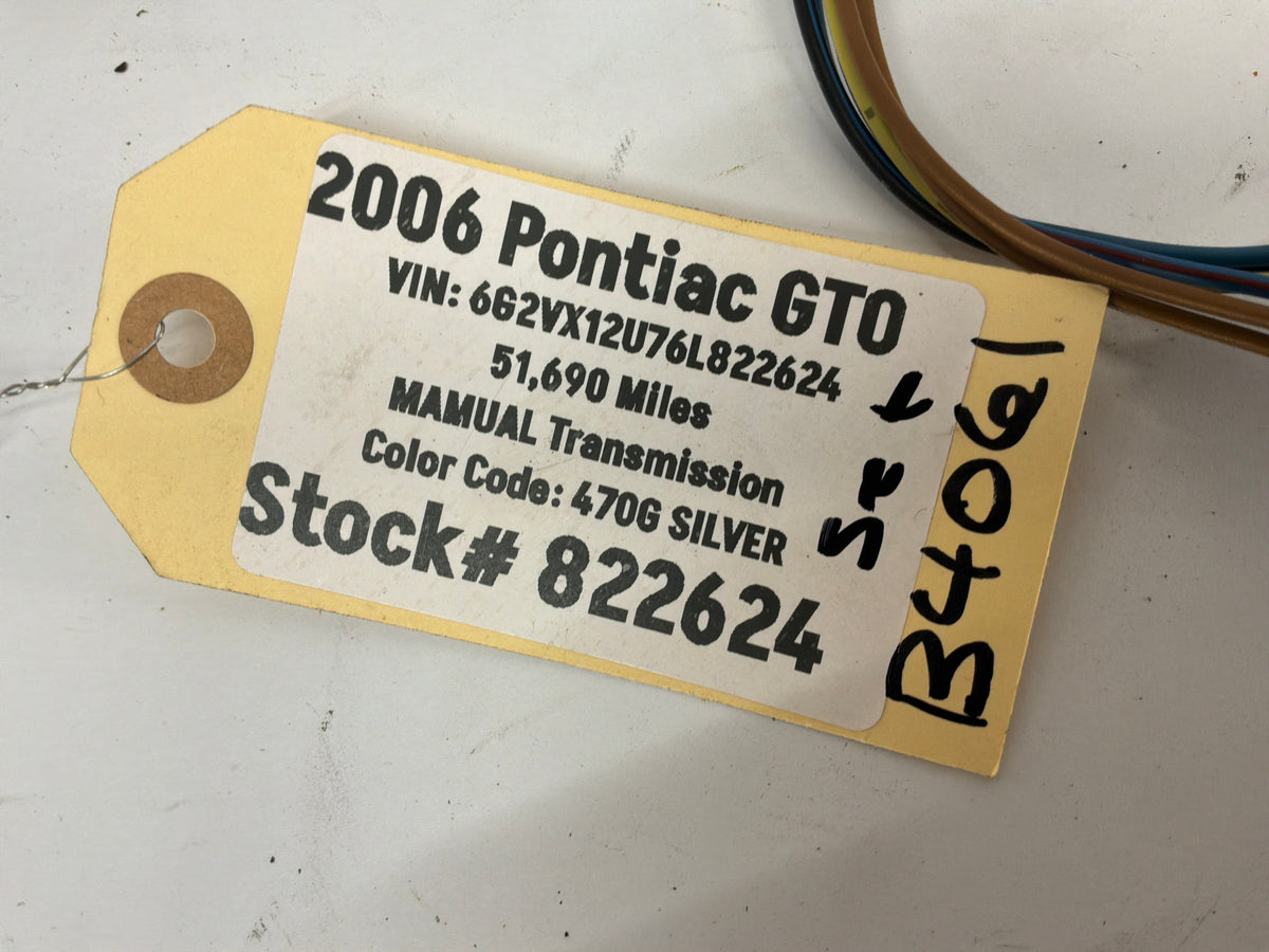 2006 Pontiac GTO RH & LH Taillight Tail Light Wire Wiring Harness Sockets OEM