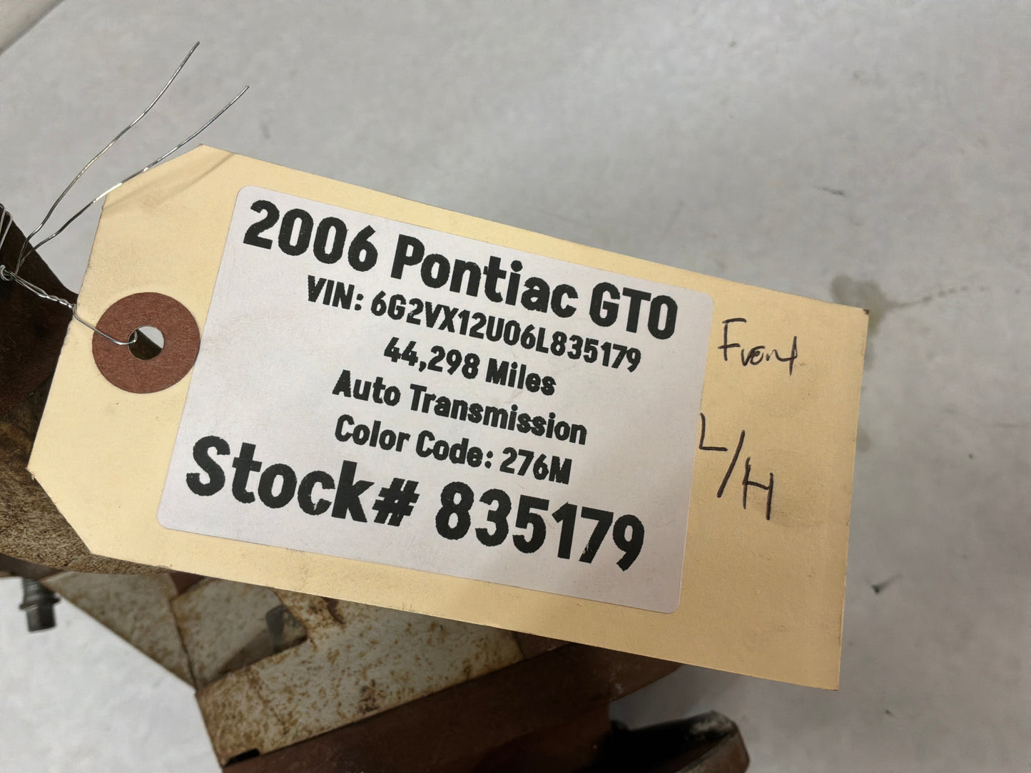 2006 Pontiac GTO LH Driver Front Suspension Spindle Hub Knuckle Assembly OEM