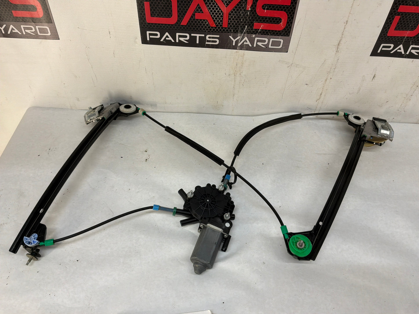 1999 Chevy C5 Corvette LH Driver Front Window Regulator w/ Motor OEM