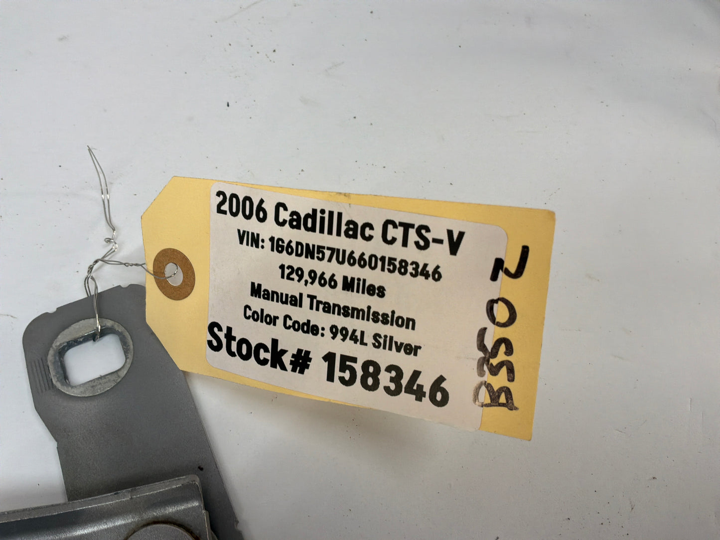 2006 Cadillac CTS-V RH & LH Trunk Hinges OEM
