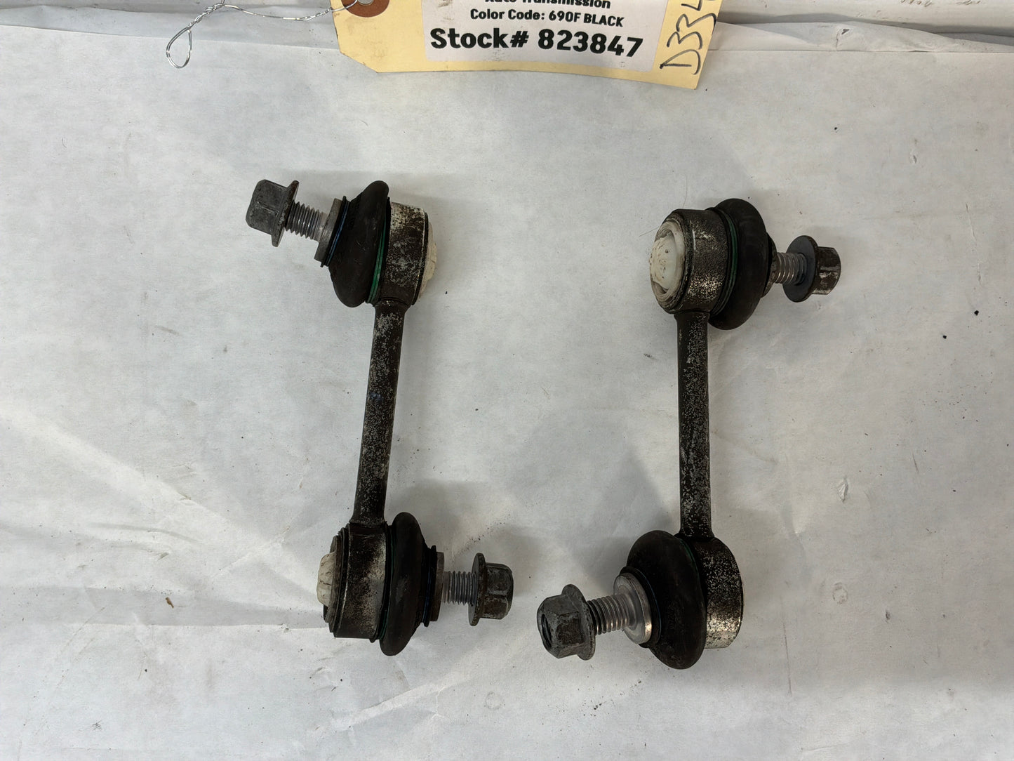Sway bar end links - Day's Parts Yard