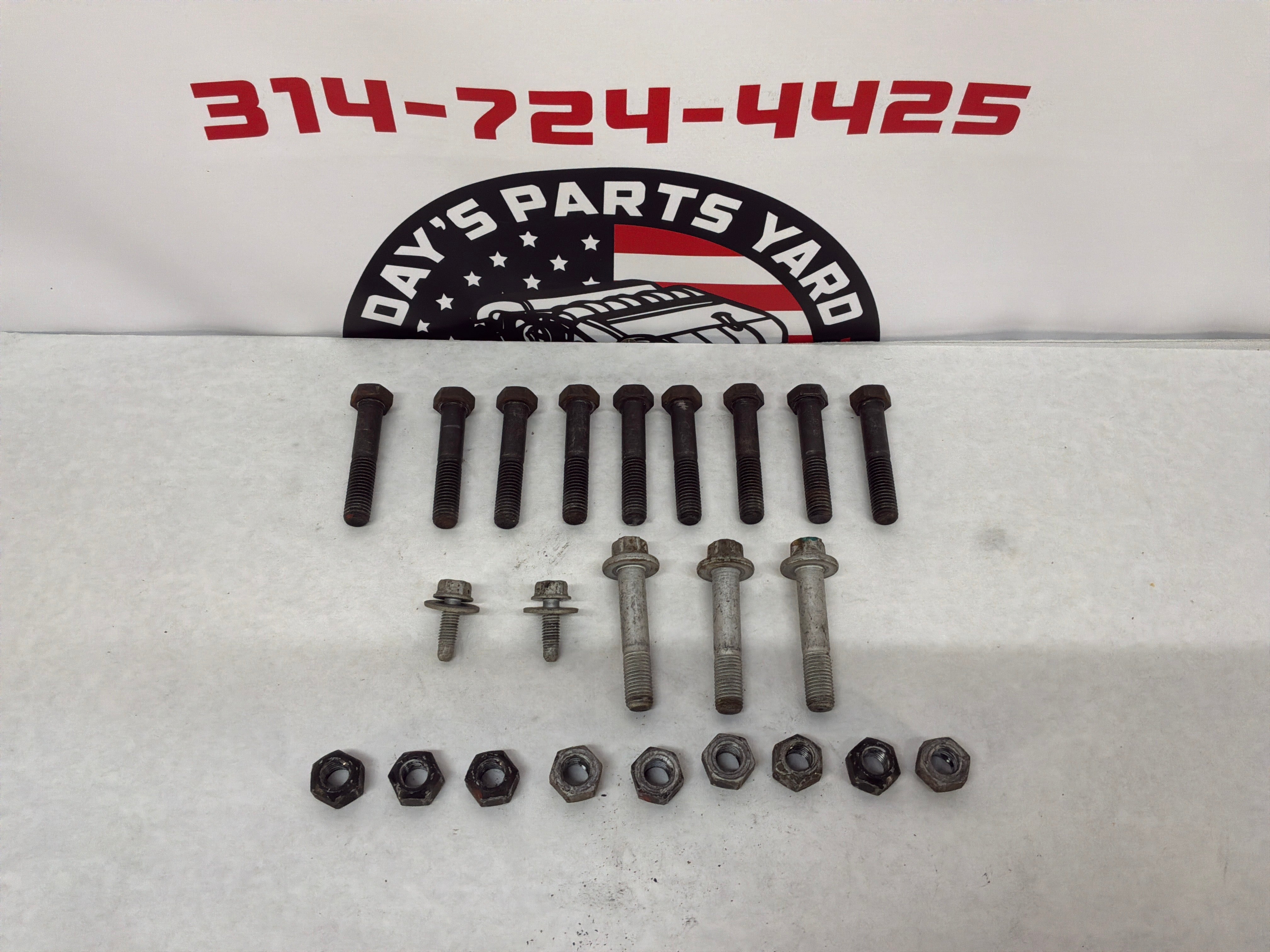 2006 Pontiac GTO Driveshaft Drive Shaft Propeller Hardware Nuts Bolts