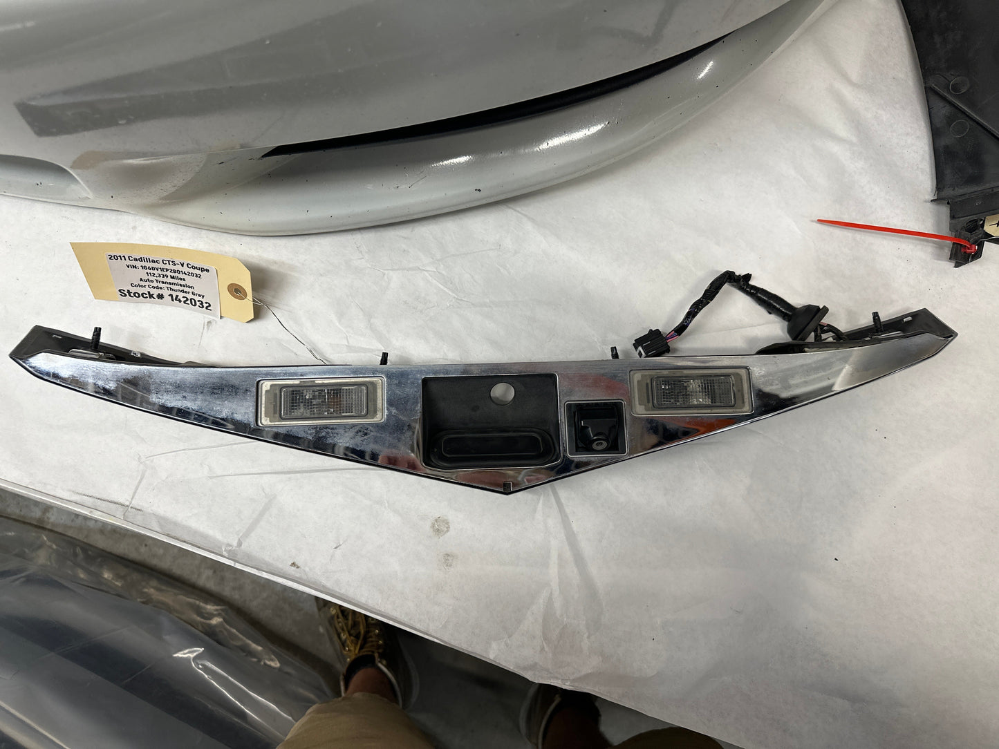 2011 Cadillac CTS-V Trunk Deck Lid Applique Chrome Panel Trim Backup Camera OEM - Day's Parts Yard