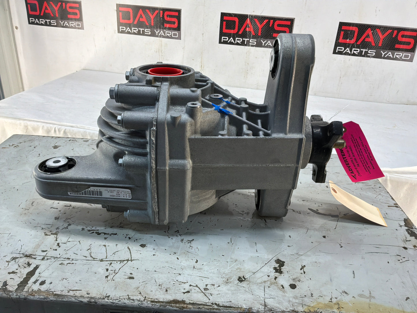 Rear differential - Day's Parts Yard