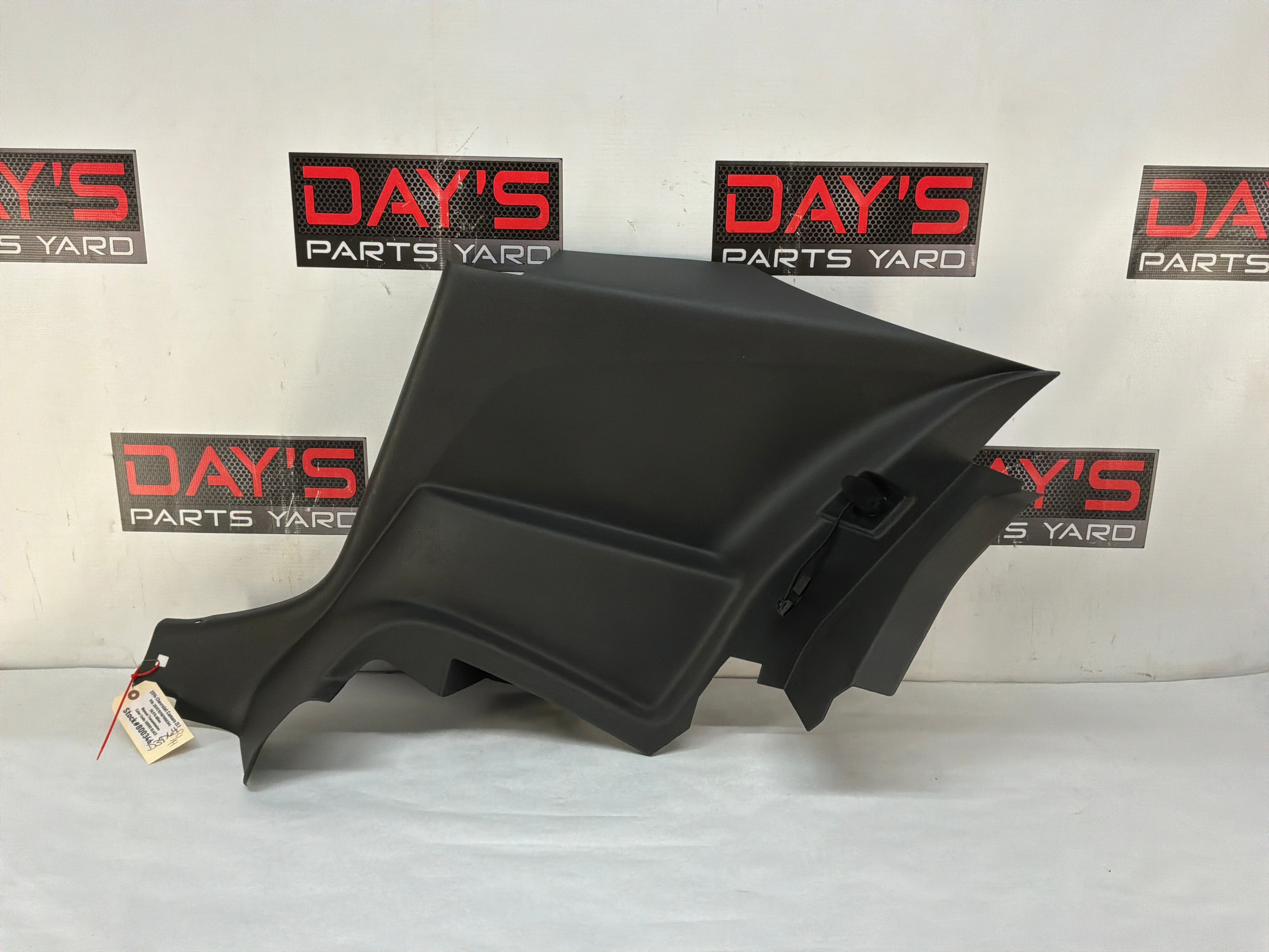 2014 Chevy Camaro ZL1 RH Passenger Rear Interior Quarter Door Trim Pan
