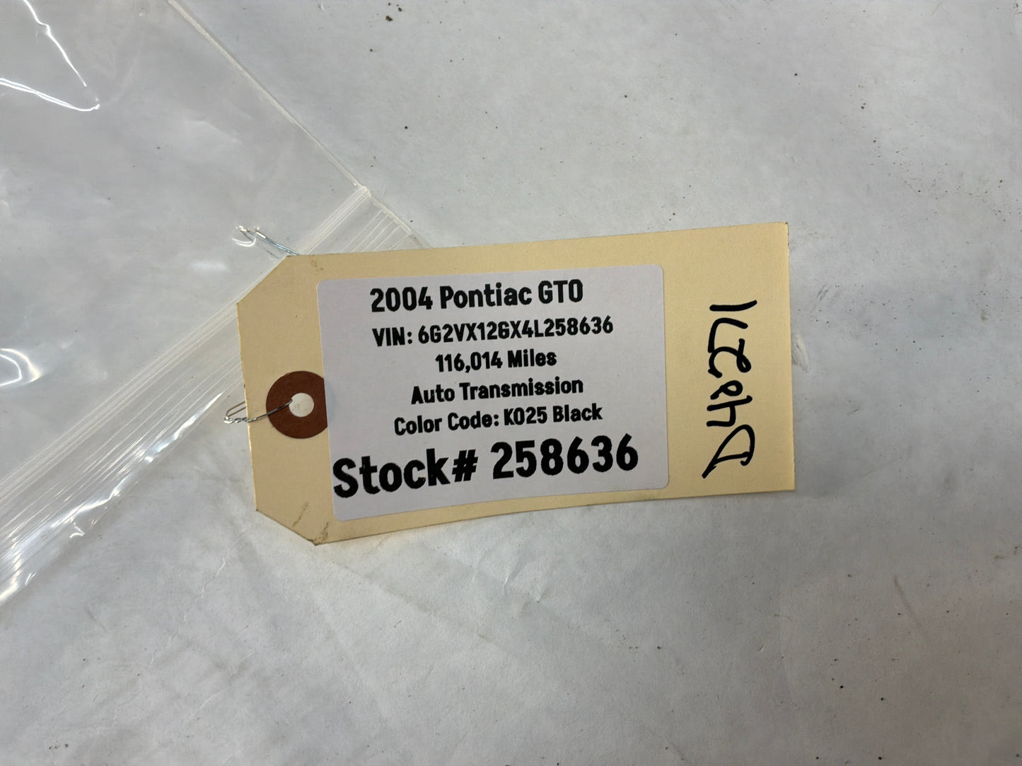 2004 Pontiac GTO Jack Kit Tie Down Bolt Hook OEM