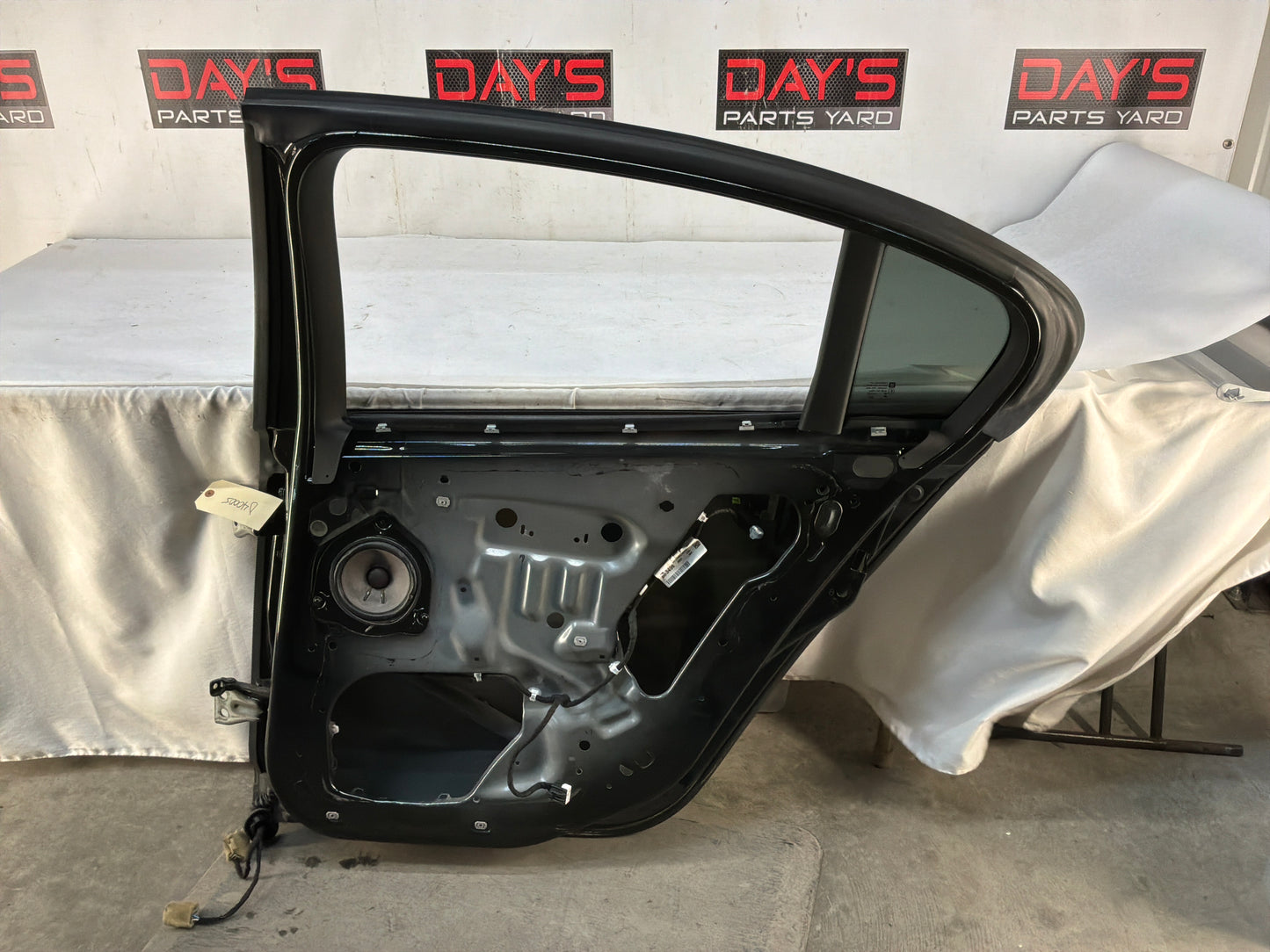 2017 Chevy SS Sedan RH Passenger Rear Exterior Door Black OEM