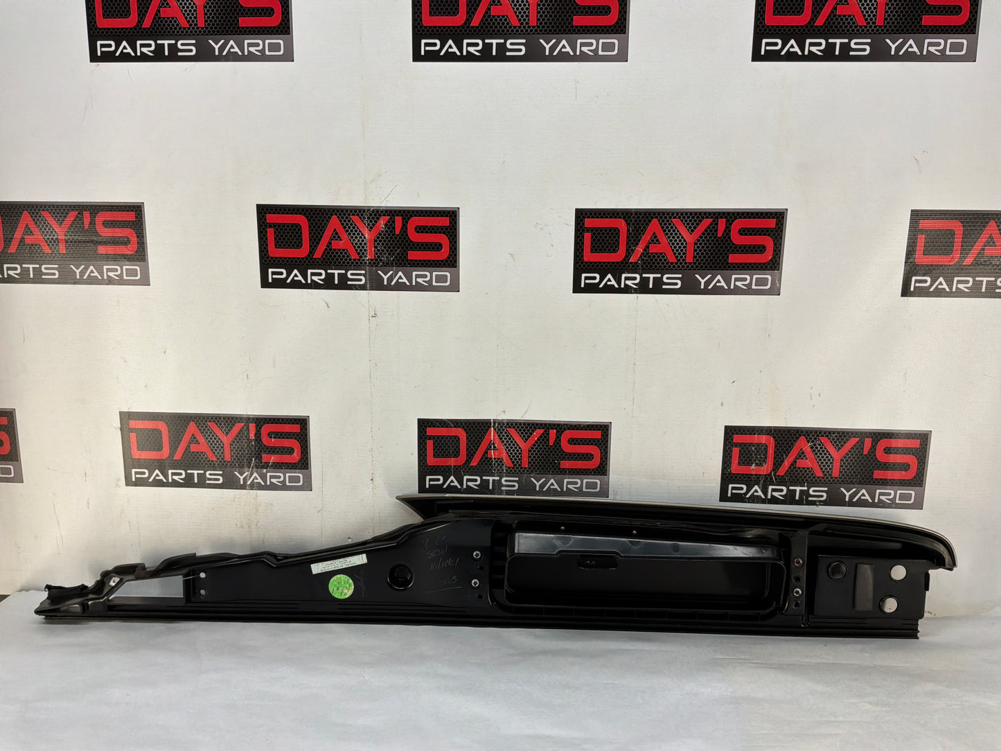 2002 Cadillac Escalade EXT LH Driver Side Bed Tool Storage Box OEM