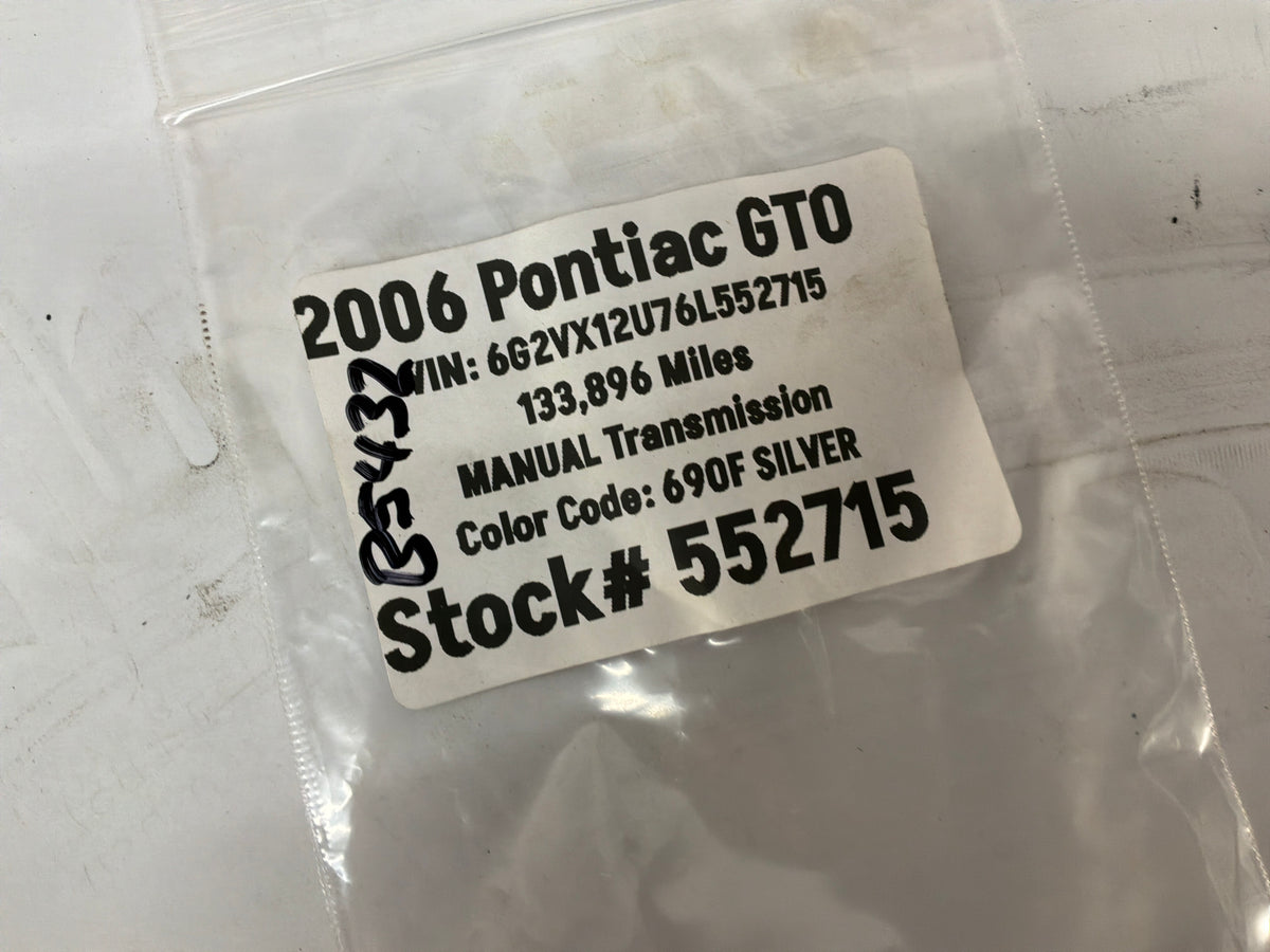 2006 Pontiac GTO Wheel Center Cap OEM