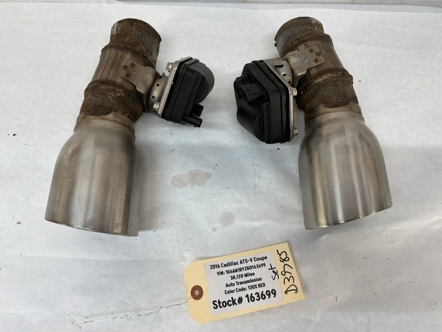 2016 Cadillac ATS-V Coupe Electric Exhaust Actuator Valves Set OEM
