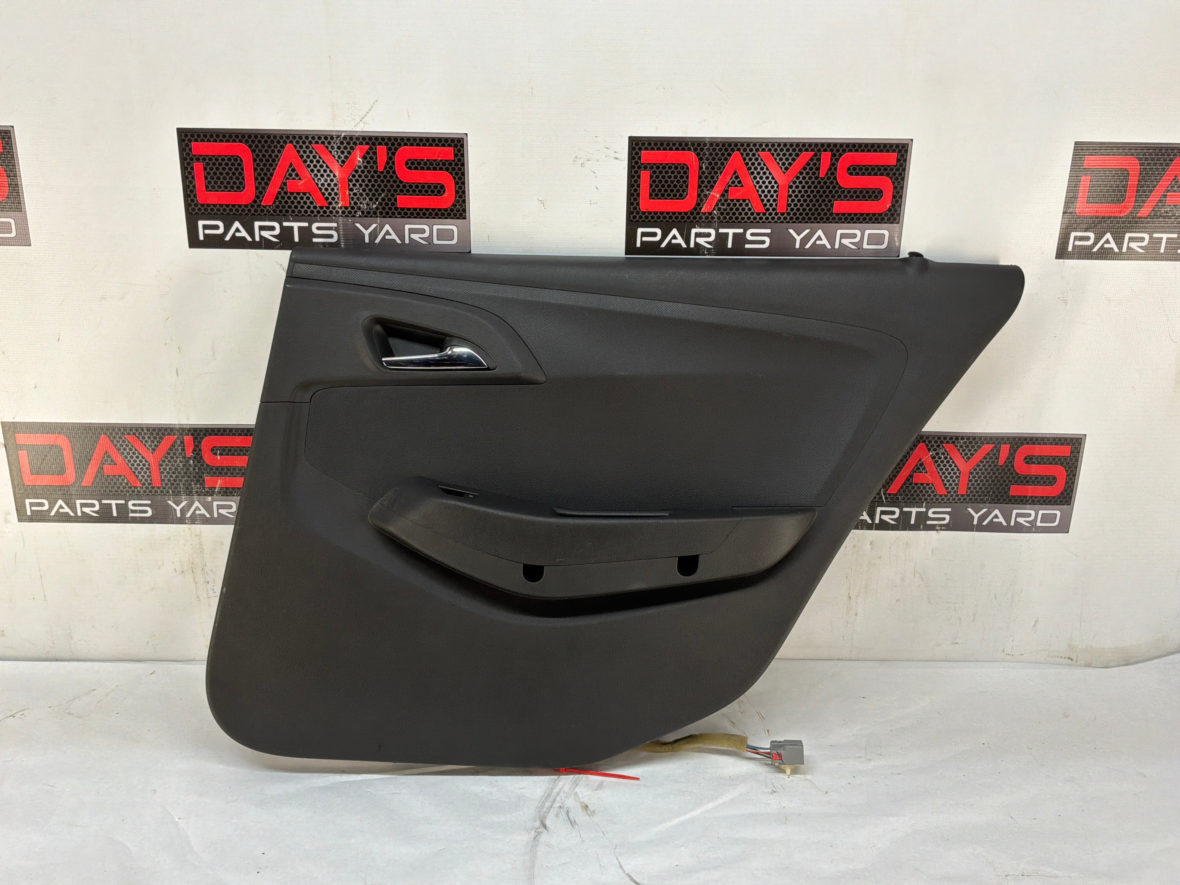 ESR PURSUER CLASSICカラー 2021年購入 室内保管 2014 Chevy Caprice PPV RH Passenger Rear Interior Door Panel OEM