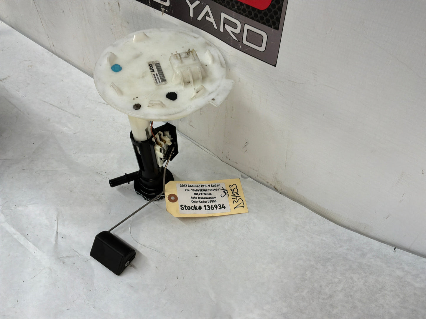 Fuel pump and level - Day's Parts Yard