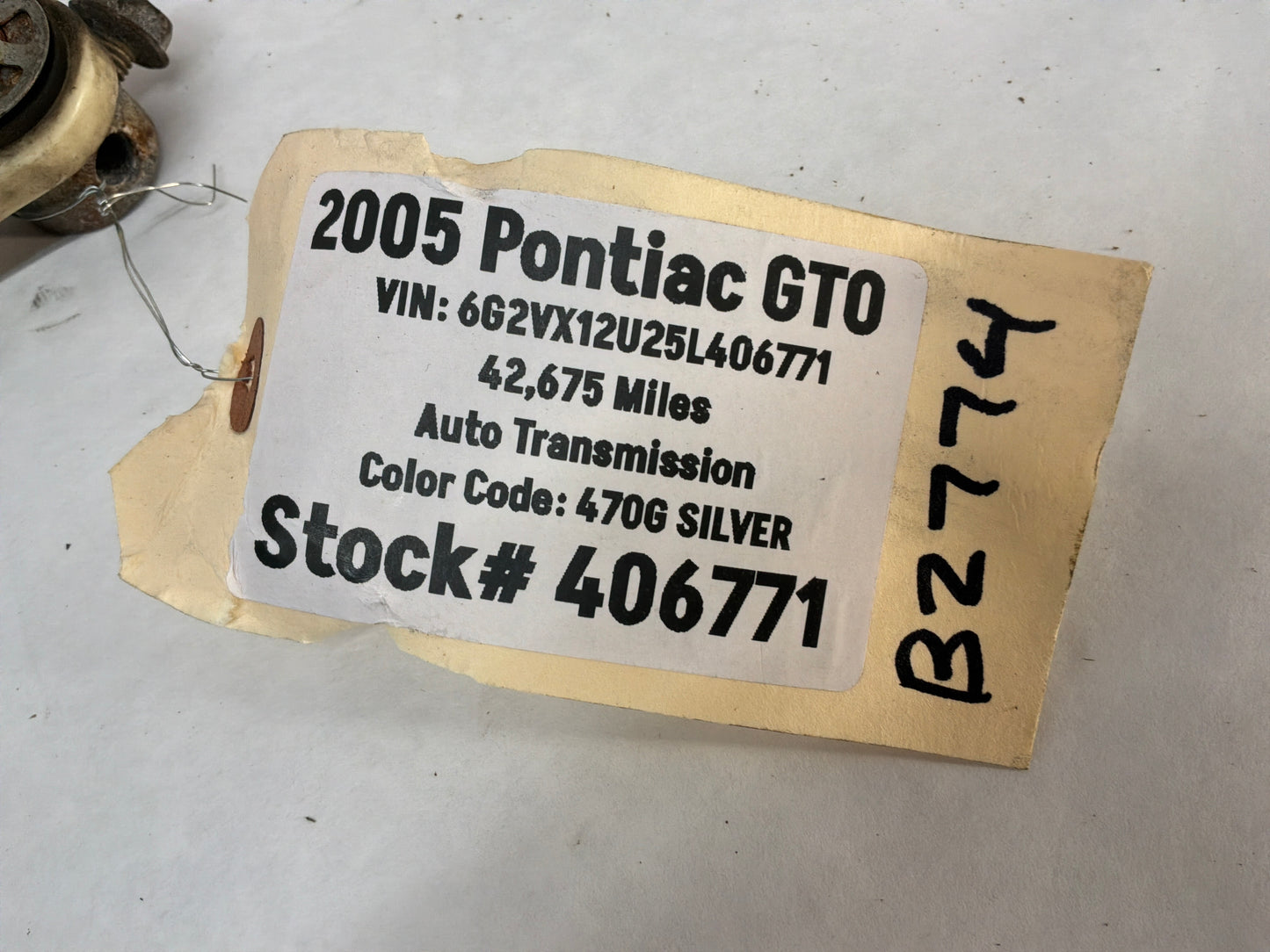 2005 Pontiac GTO Automatic Gear Selector Shifter Lever Assembly OEM