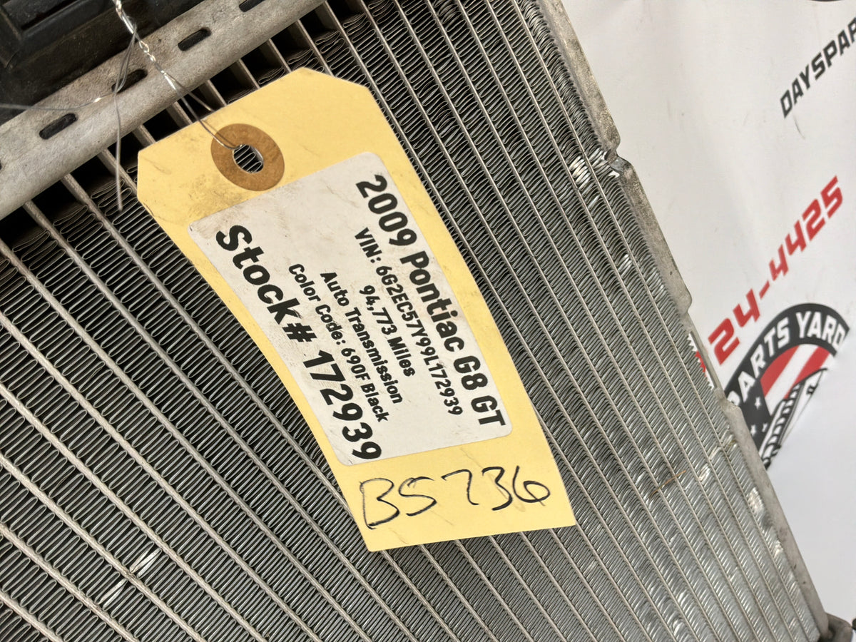 2009 Pontiac G8 GT Radiator AC Air Conditioner Condenser Assembly OEM - Day's Parts Yard