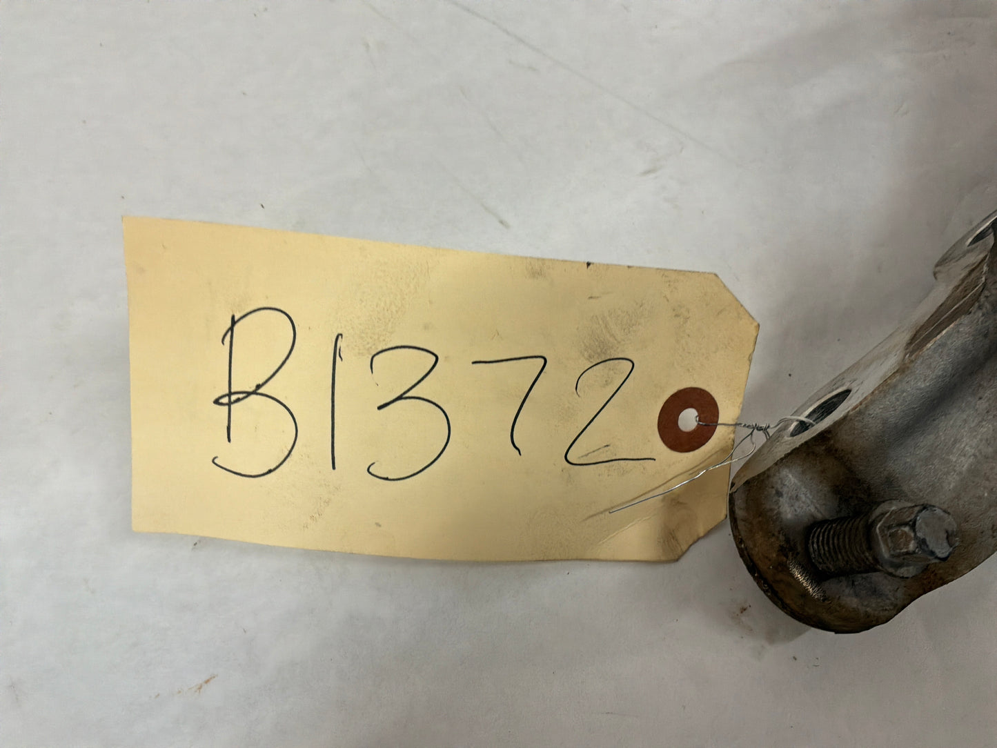 2015 Chevy SS Sedan RH Passenger Front Suspension Spindle Knuckle Hub Assembly OEM