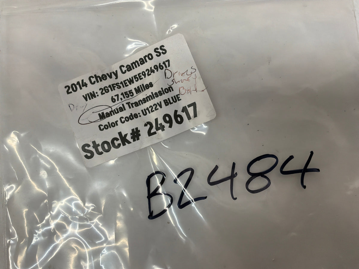 2014 Chevy Camaro SS Driveshaft Drive Shaft Propeller Hardware Nuts Bolts OEM