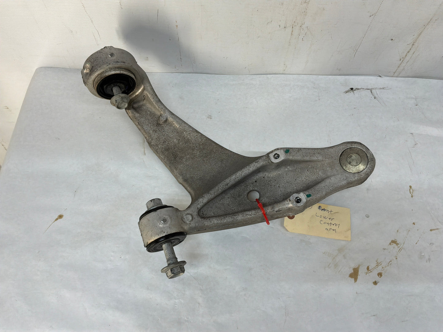 Lower control arm - Day's Parts Yard