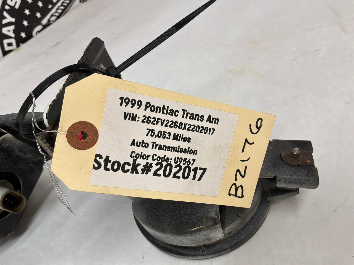 1999 Pontiac Trans Am WS6 RH & LH Fog Lights OEM
