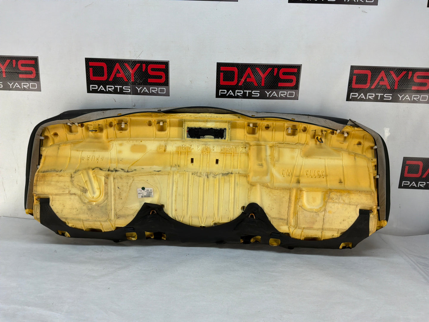 Seats - Day's Parts Yard