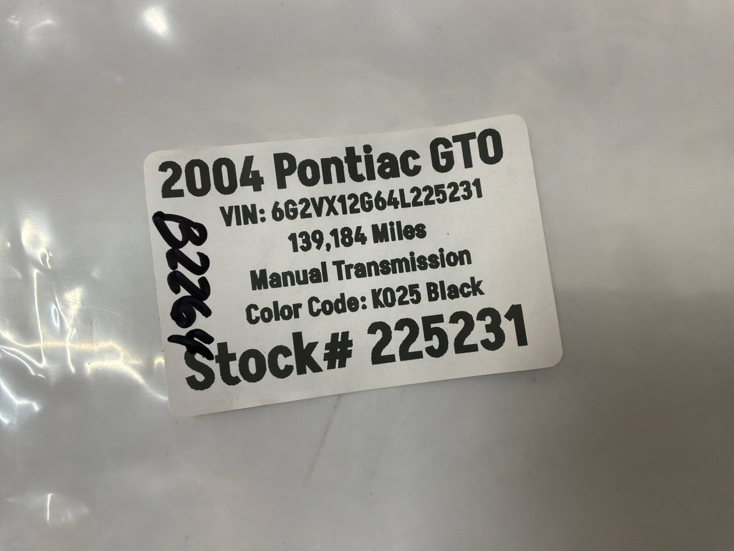2004 Pontiac GTO Center Console Upper Top Rubber Insert Liner OEM