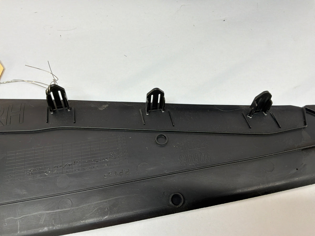 2014 Chevy SS Sedan Complete Center Console Armrest w/ Shifter OEM