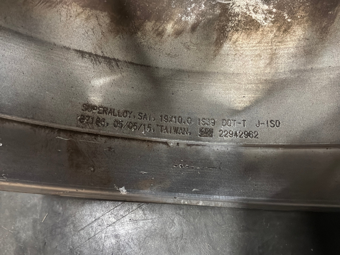 2016 Cadillac CTS-V Rear Wheel 19X10 OEM