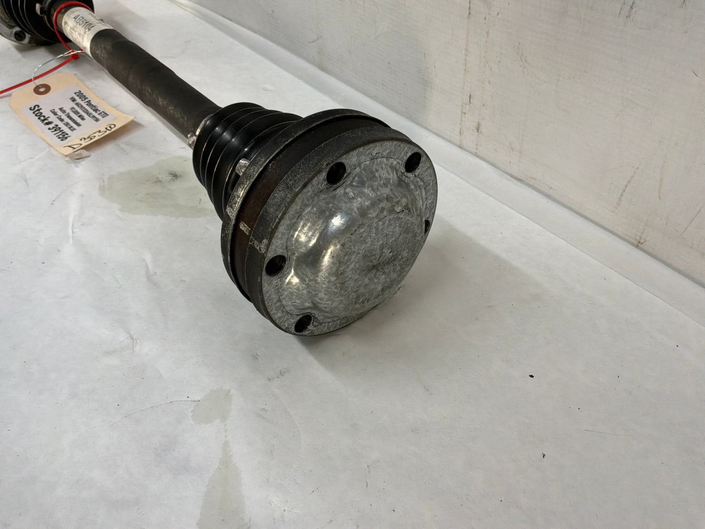 Rh axle - Day's Parts Yard