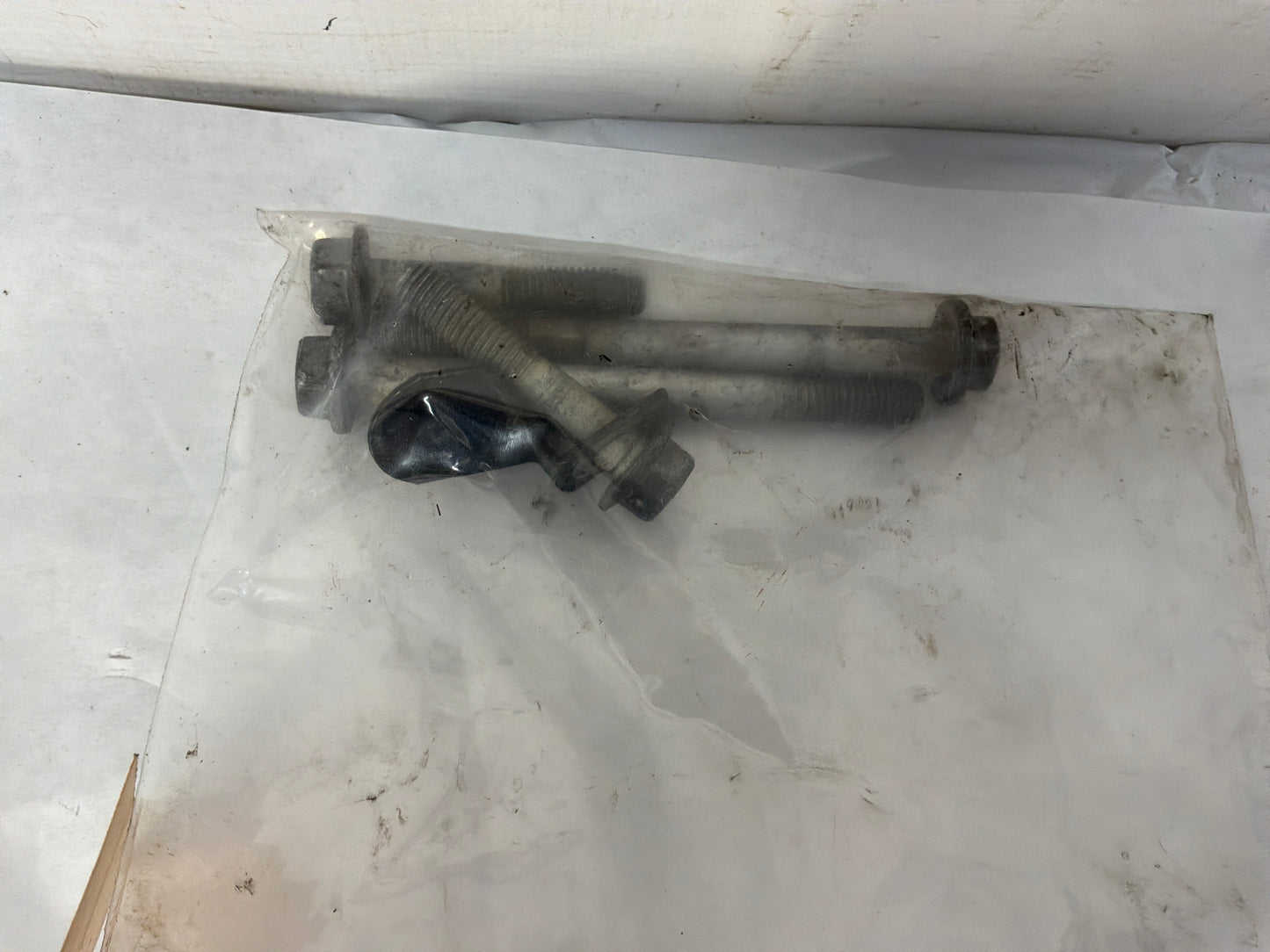 Ac compressor - Day's Parts Yard