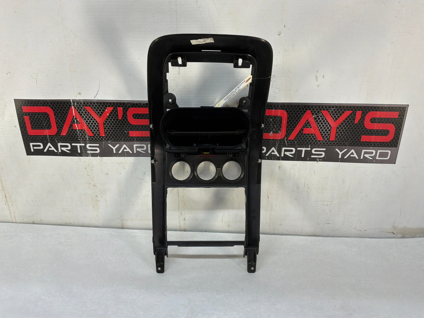 2006 Pontiac GTO Center Dash Radio HVAC Bezel Plate Panel Trim OEM - Day's Parts Yard