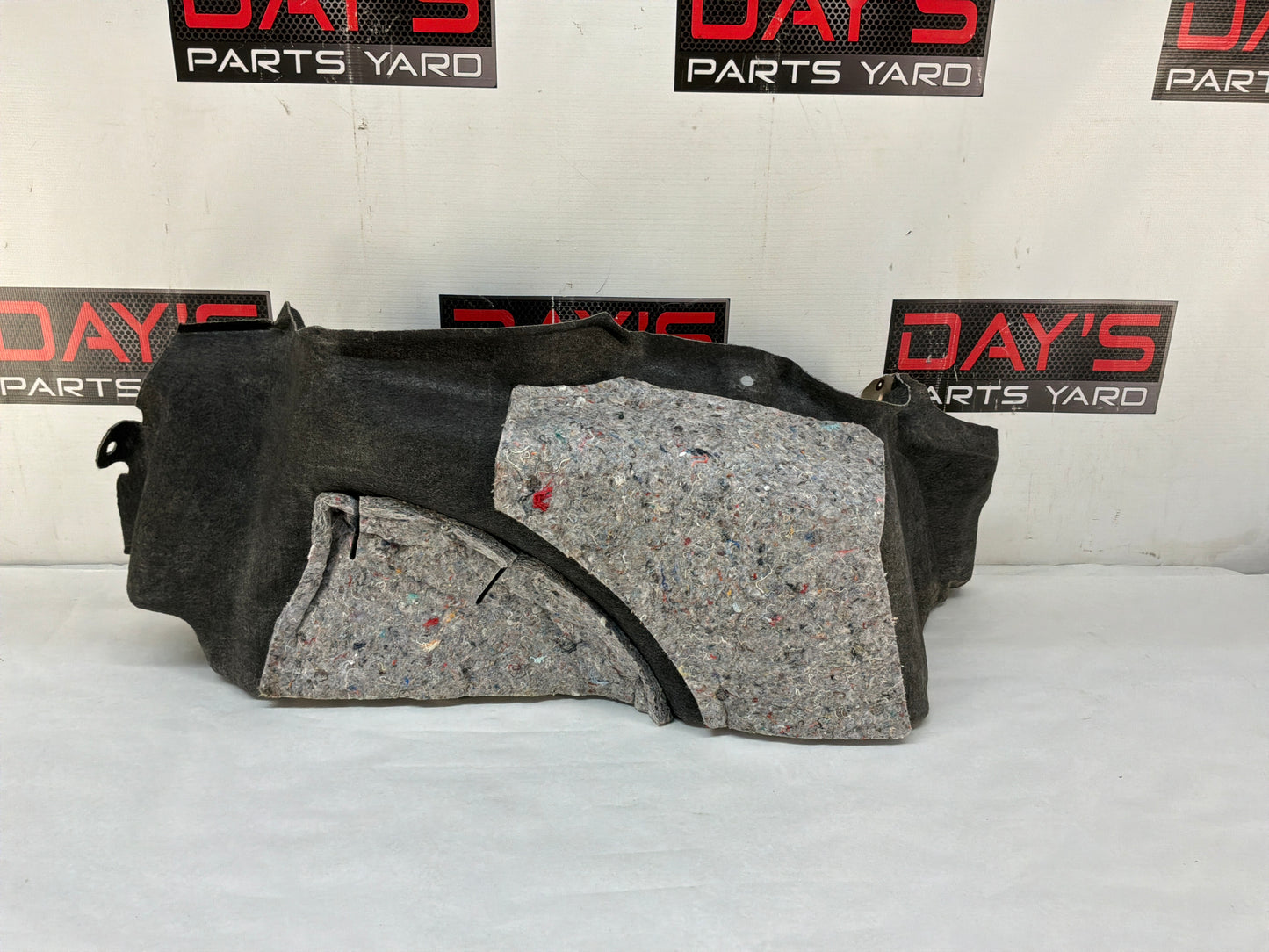 2014 Chevy Camaro ZL1 Interior Quarter Panel Trunk Cargo Carpet Liner Molding OEM