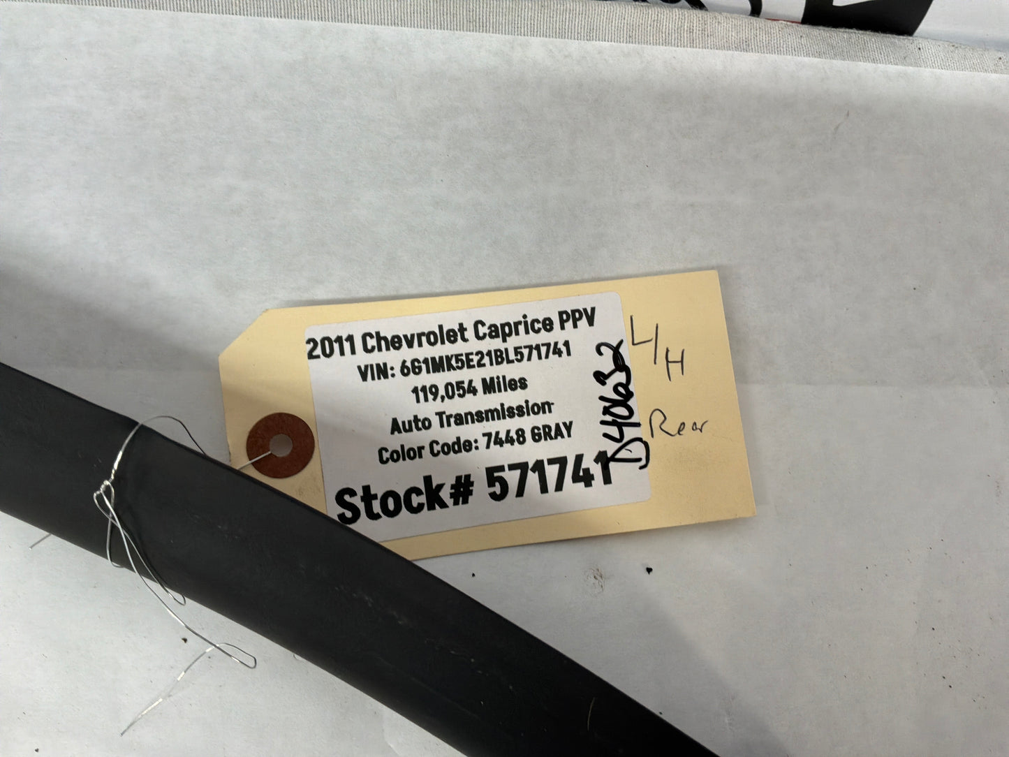 2011 Chevy Caprice PPV LH Driver Rear Door Weather Strip Rubber Seal OEM