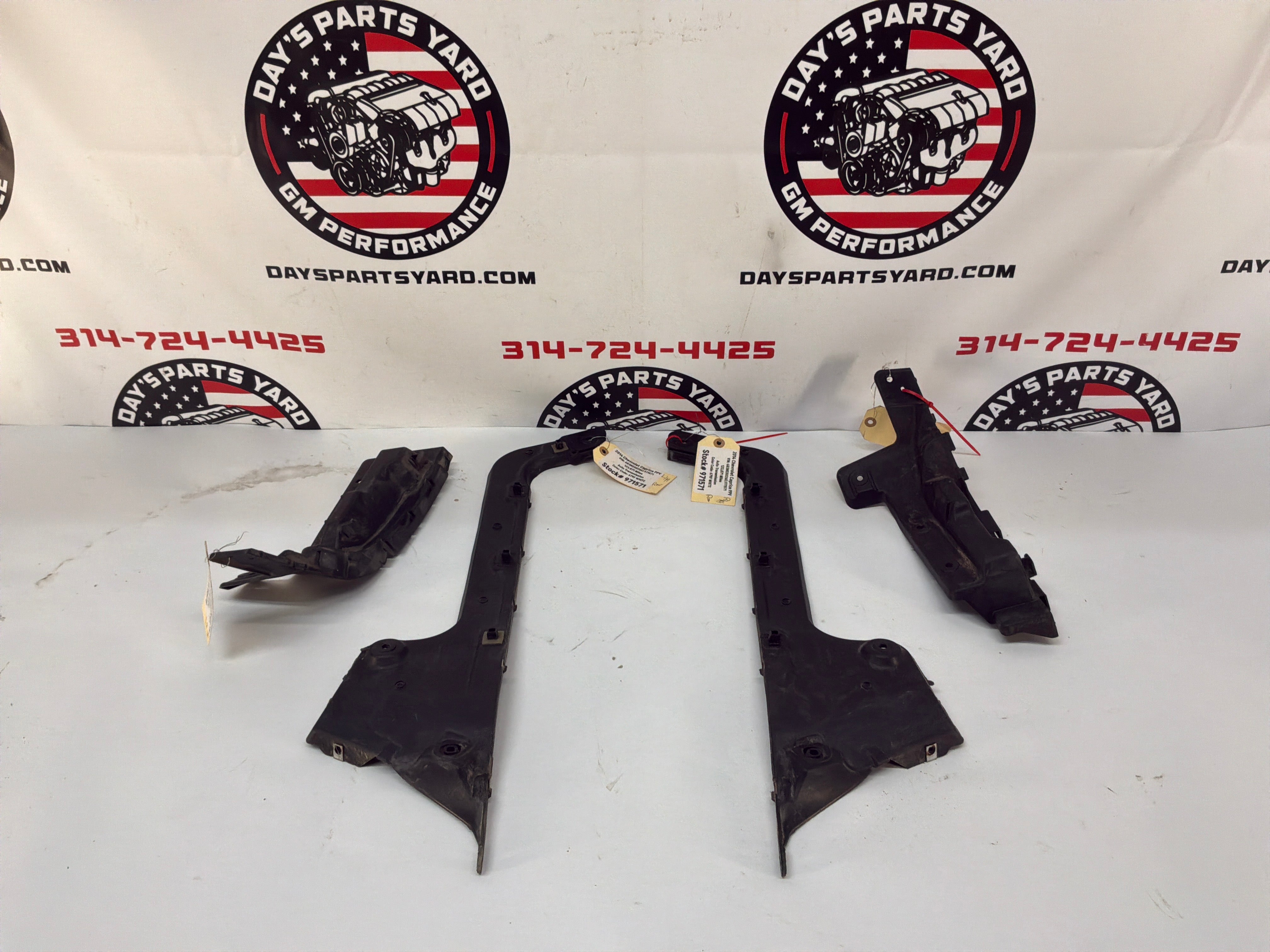 2014 Chevy Caprice RH & LH Rear Bumper Guide Brackets Mounts