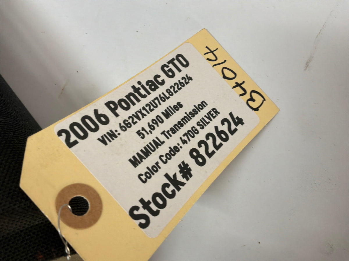 2006 Pontiac GTO RH & LH Interior Upper B Pillar Seat Belt Trim Panel Moldings OEM