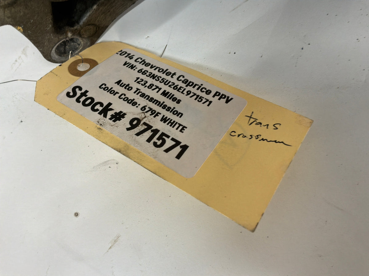 2014 Chevy Caprice PPV Automatic Transmission Crossmember Mount Support OEM