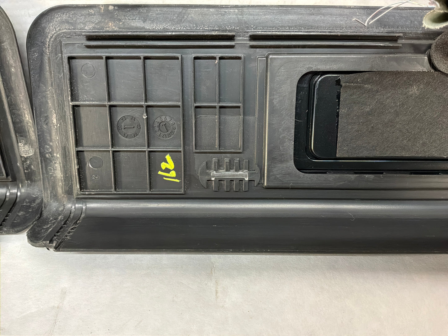 2023 Chevy Camaro SS RH & LH Illuminated Door Sill Trim Scuff Plate Panel OEM