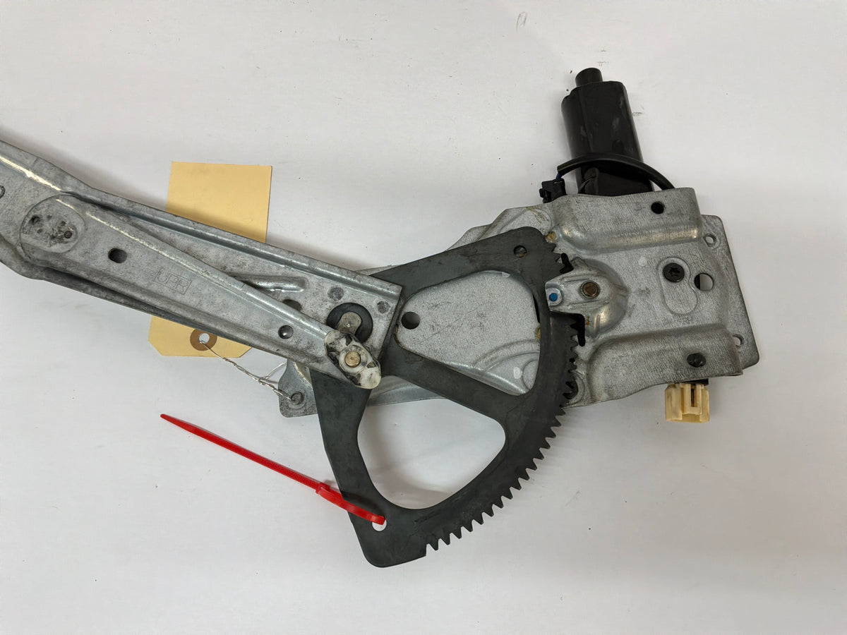 2006 Pontiac GTO RH Passenger Window Regulator Motor OEM