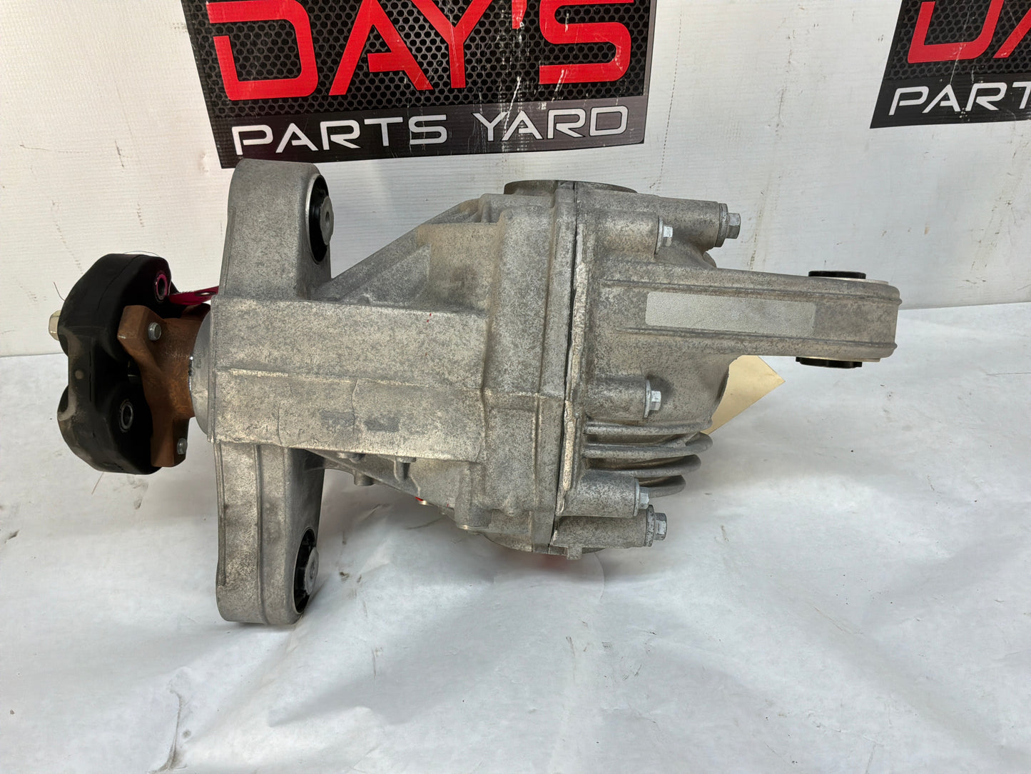 2016 Chevy Caprice PPV Rear End Rearend Carrier Differential 2.92 LSD OEM