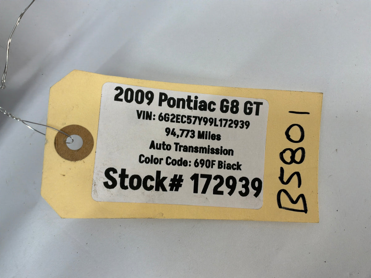 Rh fender - Day's Parts Yard