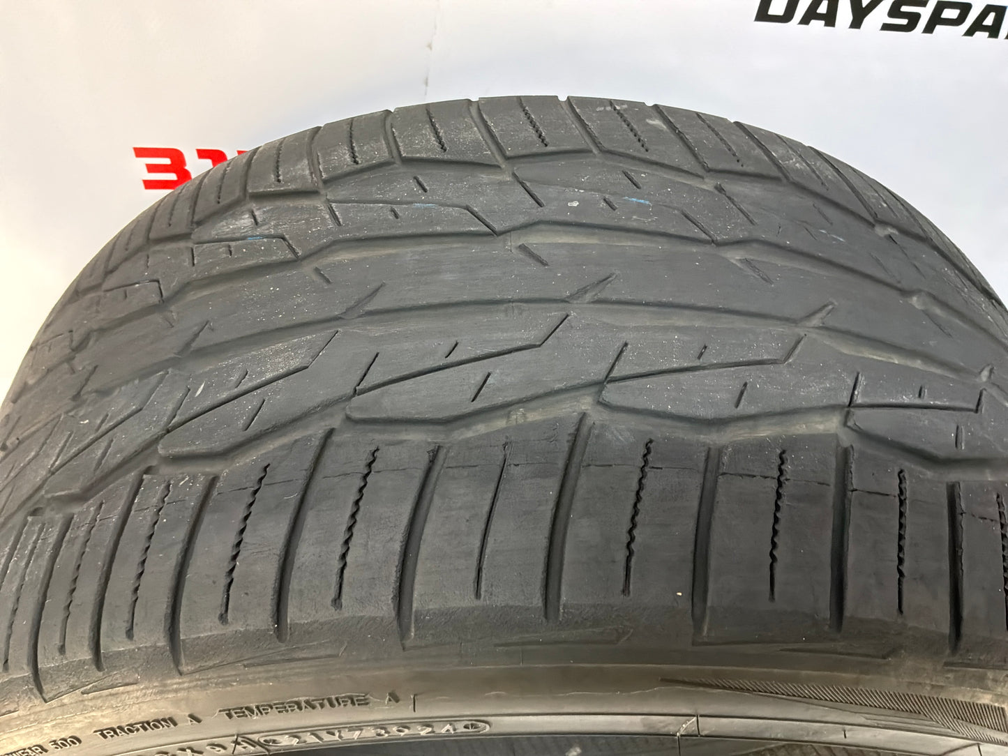Toyo Exstensa HP 275/35/19 Set of 2
