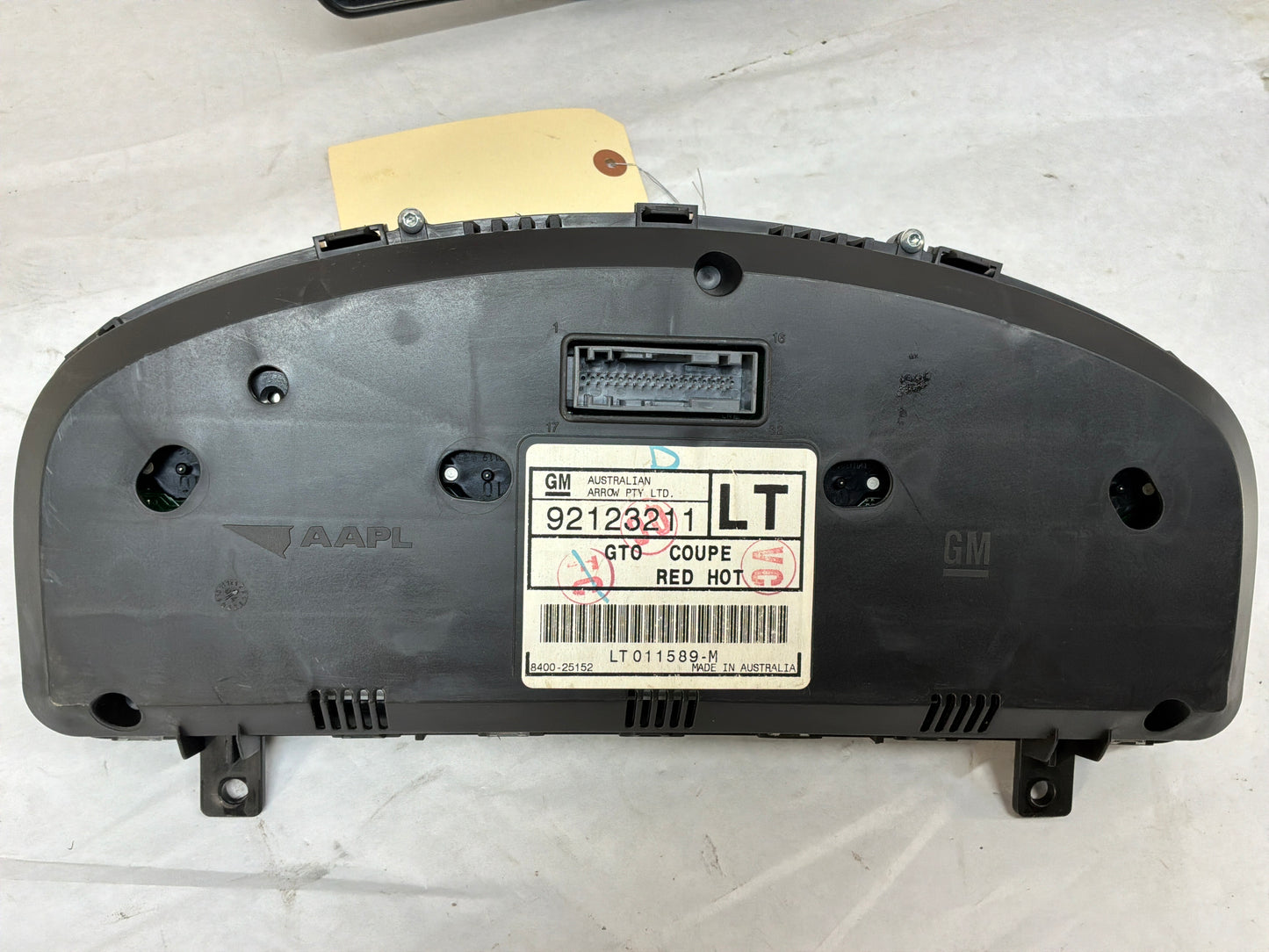 2004 Pontiac GTO Red Instrument Gauge Cluster Speedometer OEM