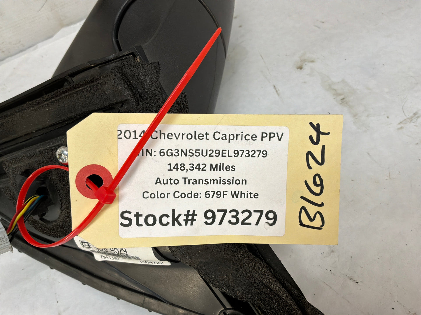 2014 Chevy Caprice PPV RH Passenger Exterior Mirror Black OEM