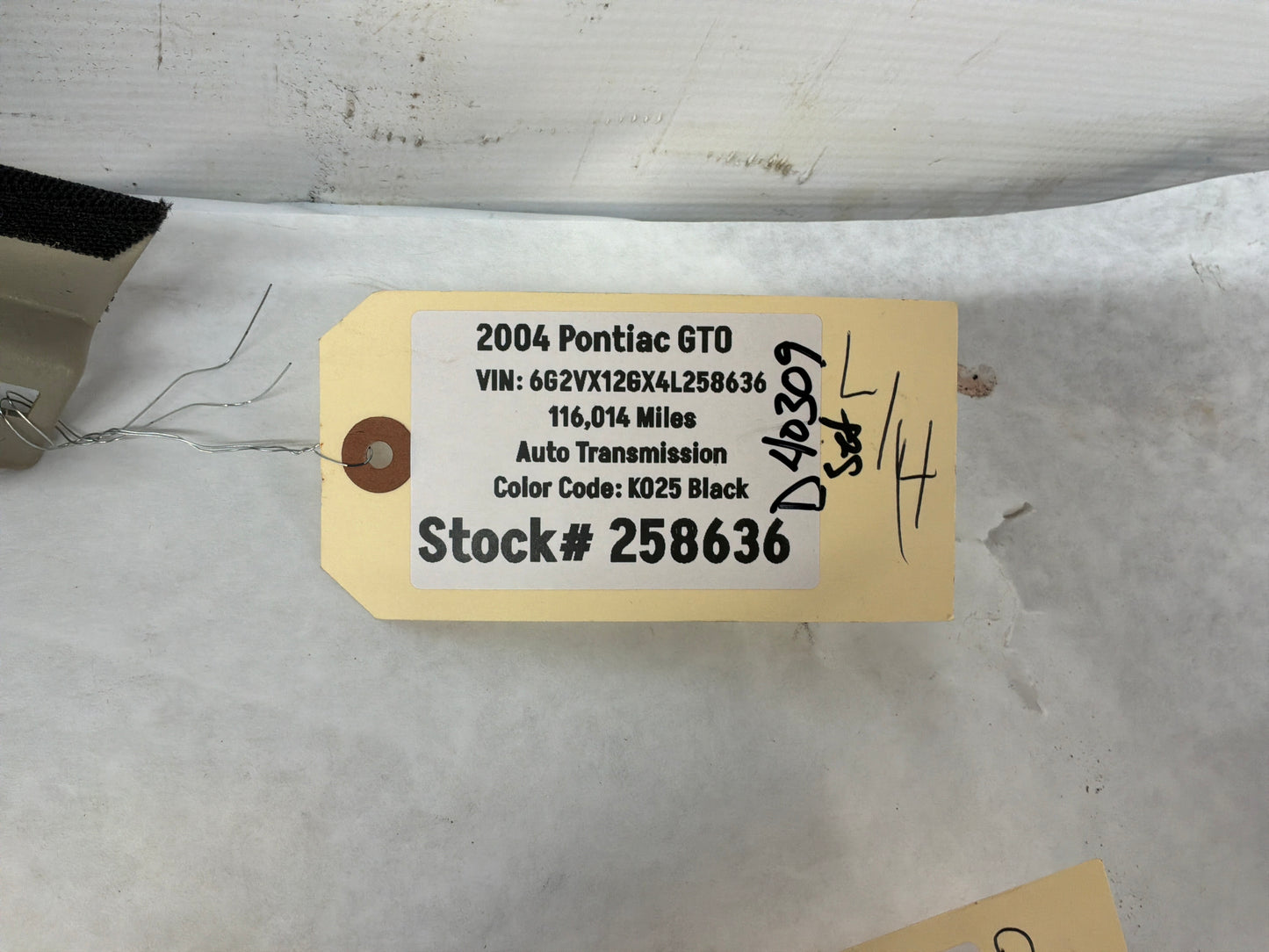 2004 Pontiac GTO RH & LH Interior Windshield A Pillar Trim Cover OEM