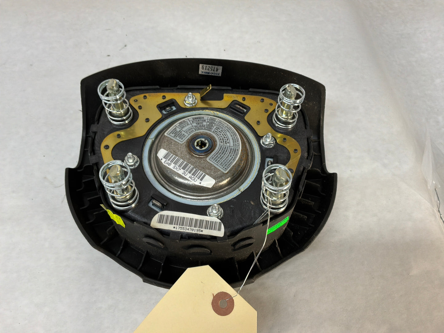 Airbag - Day's Parts Yard