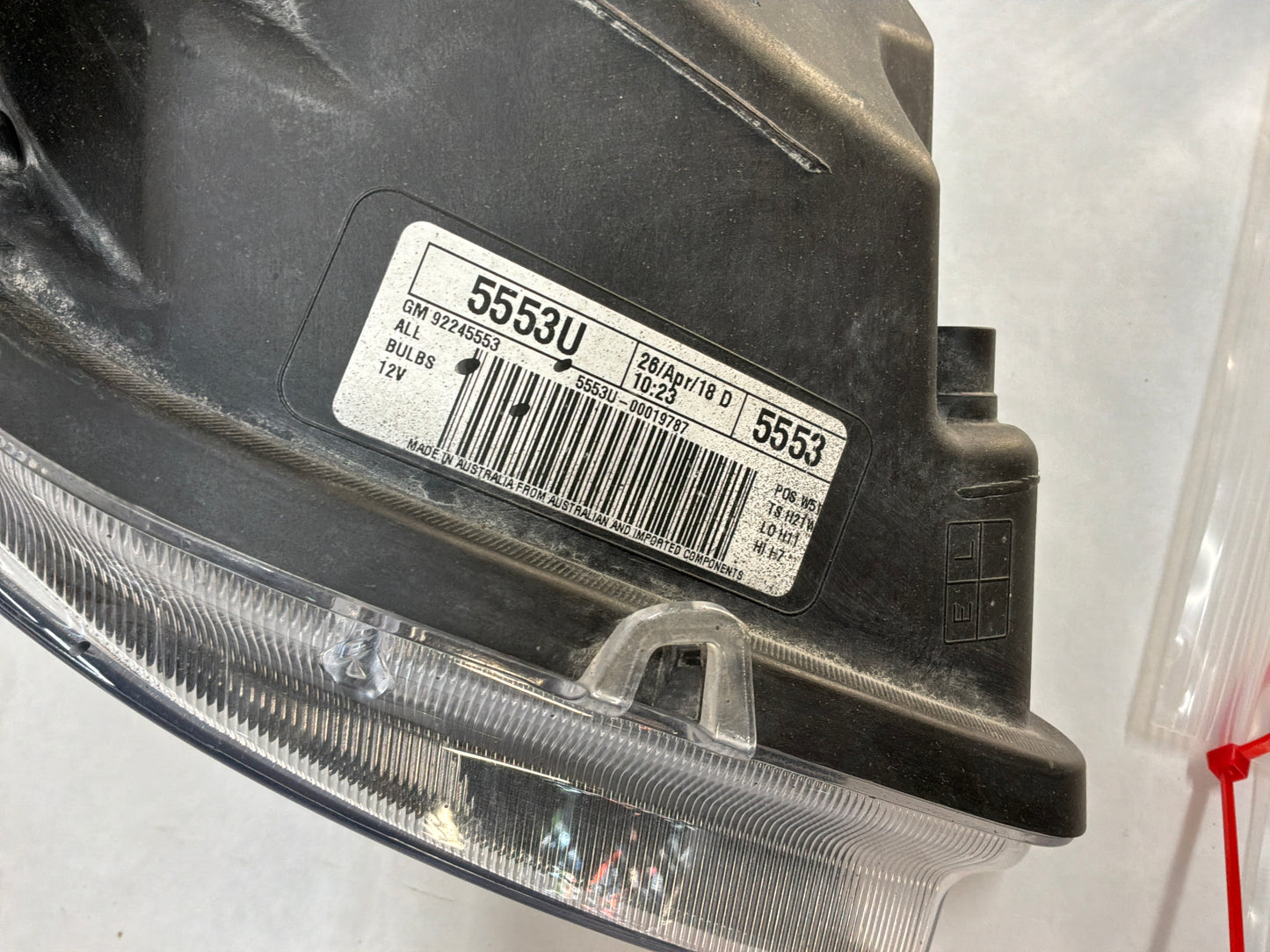 Rh headlight - Day's Parts Yard