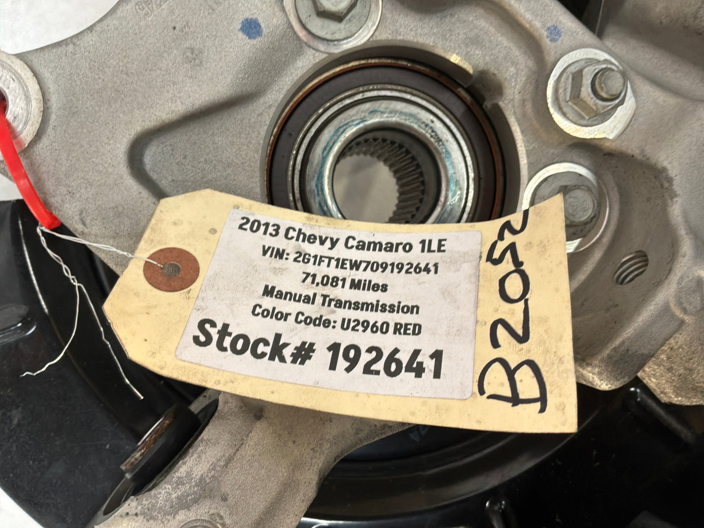 2013 Chevy Camaro 1LE RH Passenger Rear Spindle Knuckle Hub Wheel Bearing OEM