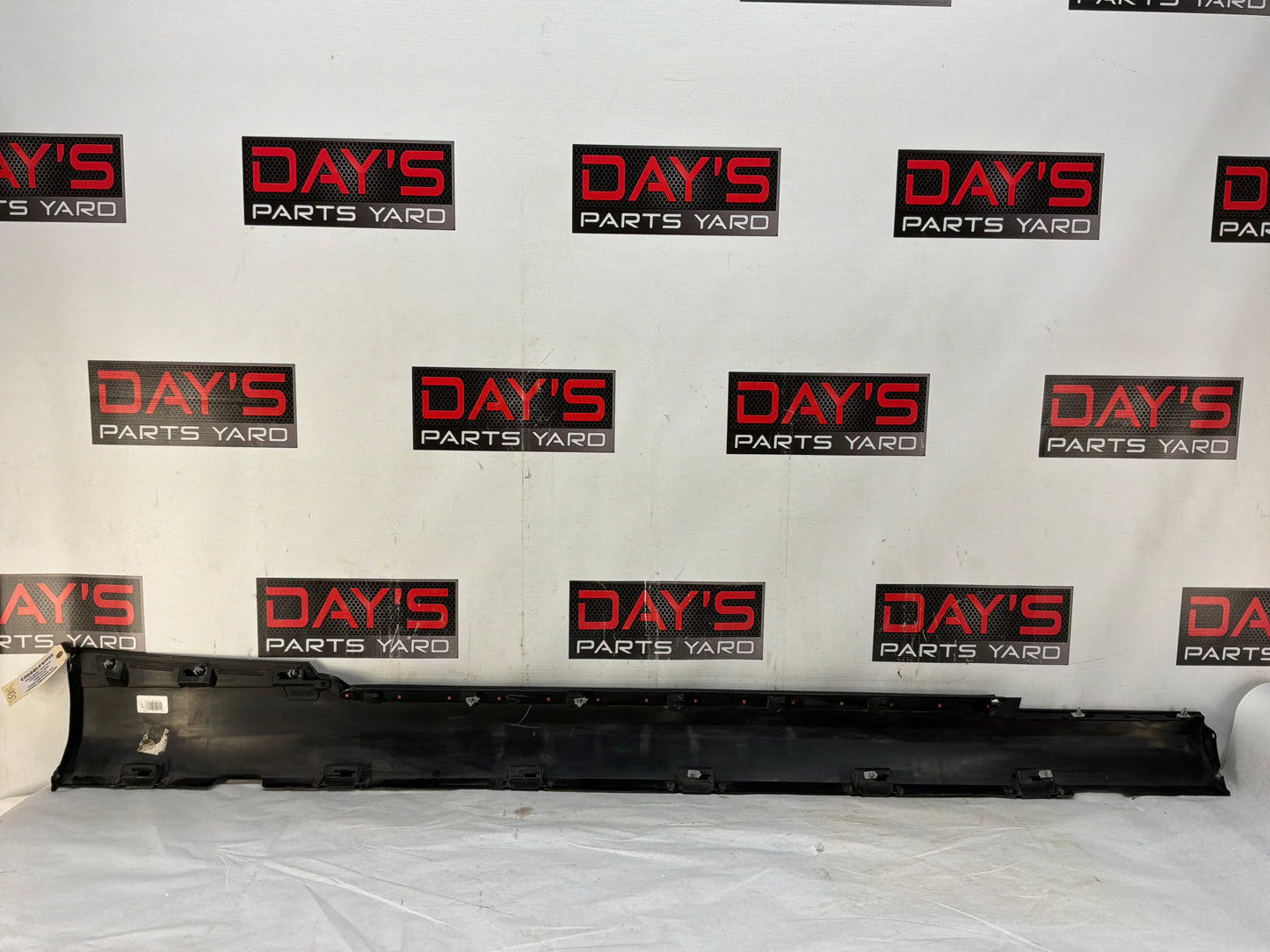 2013 Chevy Camaro LH Driver Rocker Molding Side Skirt Panel OEM