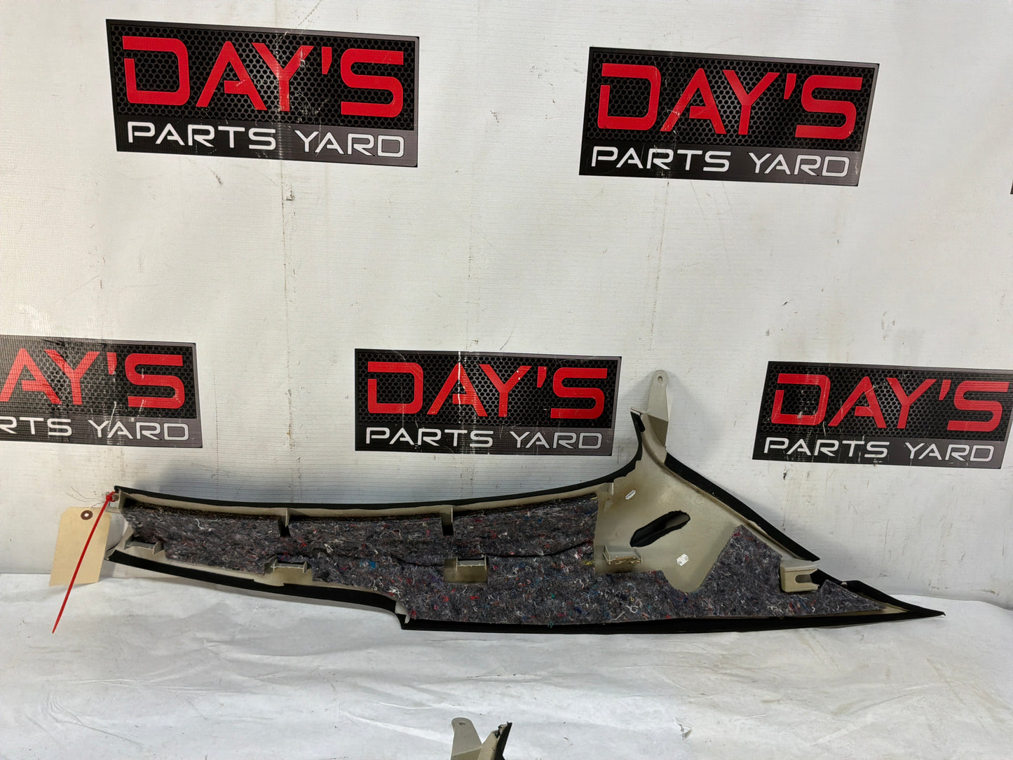 2004 Pontiac GTO RH Passenger Rear Interior Quarter C Pillar Seat Belt Cover Trim Panel OEM