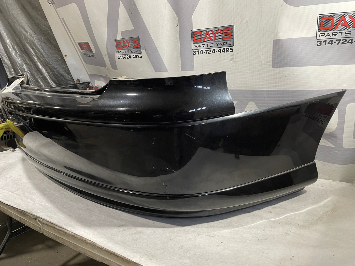 2004 Pontiac GTO Rear Bumper Cover OEM LOCAL PICK UP - Day's Parts Yard