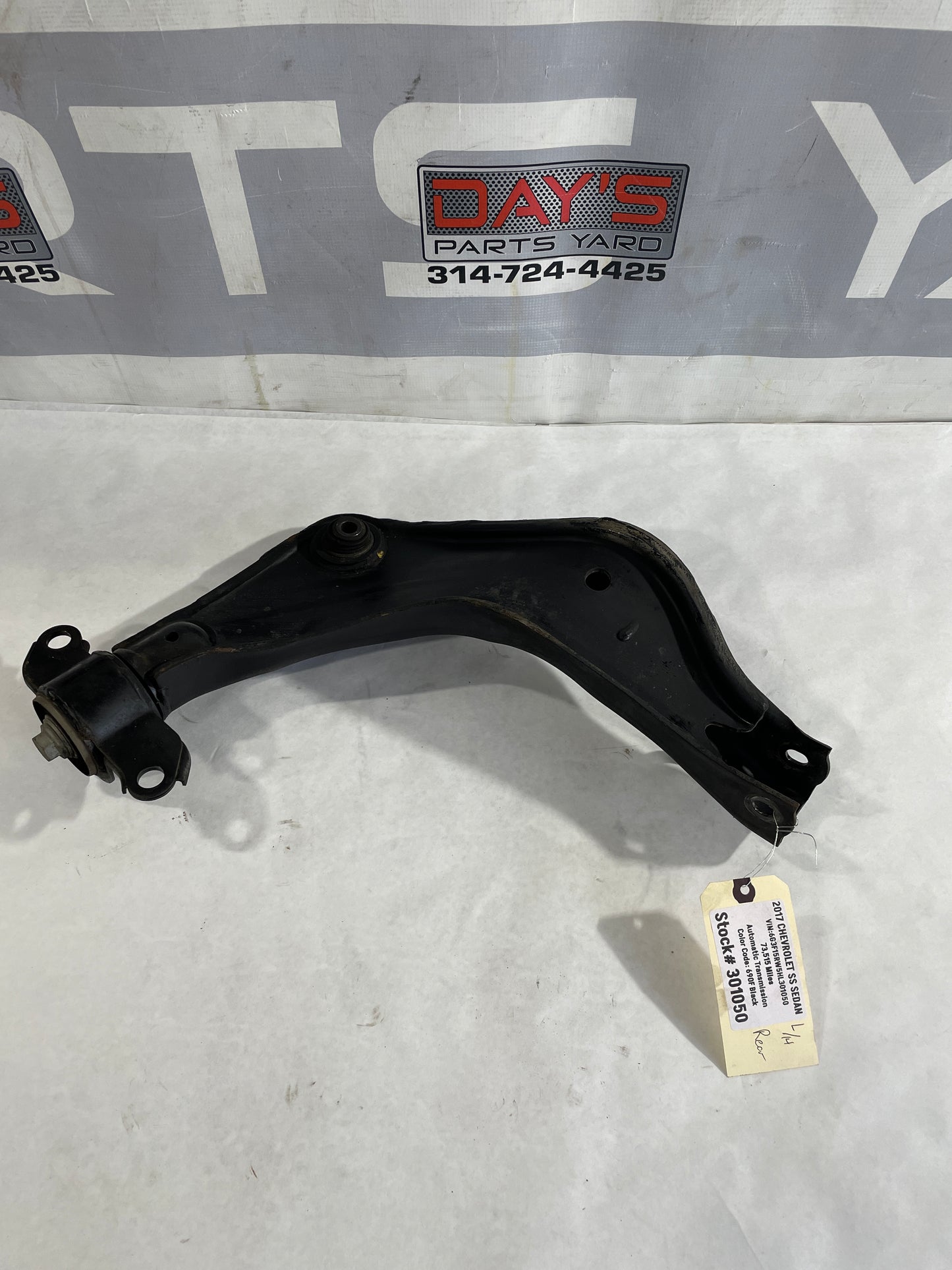 2009 Pontiac G8 GT LH Driver Rear Upper Control Arm - Day's Parts Yard
