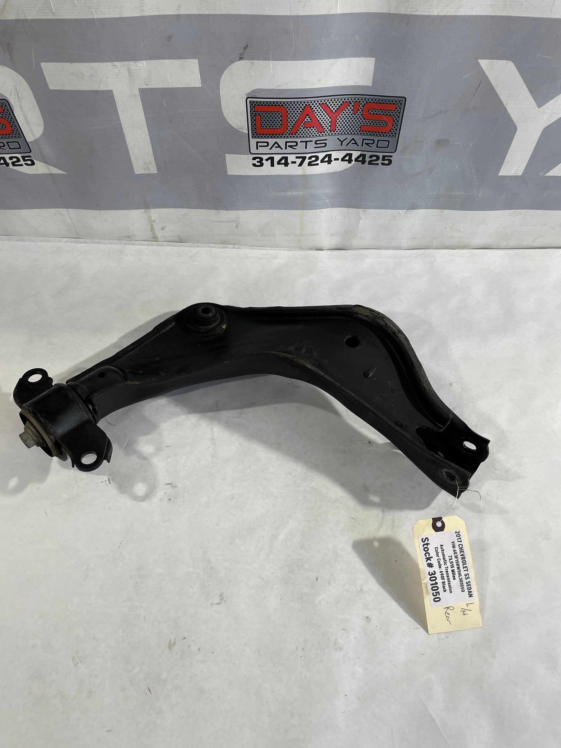 2009 Pontiac G8 GT LH Driver Rear Upper Control Arm - Day's Parts Yard